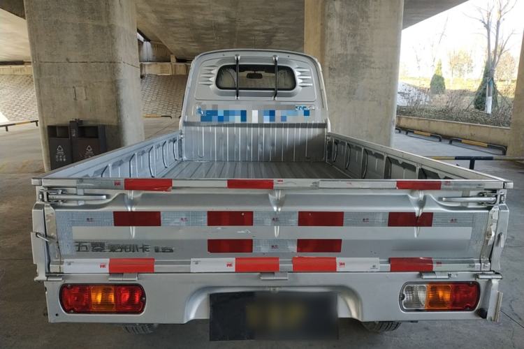 Used Wuling Rongguang Small Truck 2020 1.5L Base Version China VI Standard Single-Row L3C Rear