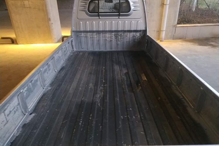 Used Wuling Rongguang Small Truck 2020 1.2L Base Version China VI Standard Single-Row LSI Trunk