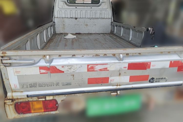 Used Wuling Rongguang Small Truck 2020 1.5L Base Version China VI Standard Single-Row L3C Trunk