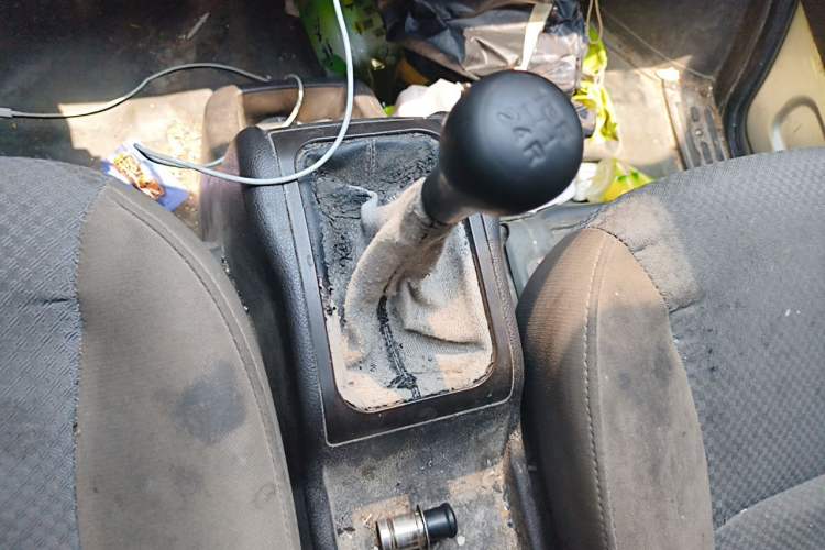 Used Wuling Rongguang Small Truck 2021 1.5L Standard Edition Air-Conditioned Double-Cab L3C Gear Lever
