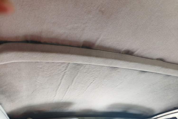 Used Wuling Rongguang Small Truck 2021 1.5L Standard Edition Air-Conditioned Double-Cab L3C Headliner