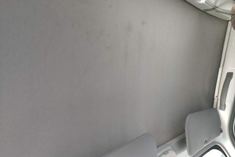 Used Wuling Rongguang Small Truck 2021 1.5L Base Single-Row L3C Headliner