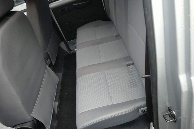 Used Wuling Rongguang Small Truck 2021 1.5L Base Version Double-Cab L3C Interior 4