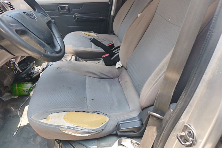 Used Wuling Rongguang Small Truck 2021 1.5L Standard Edition Air-Conditioned Double-Cab L3C Left Front Seat