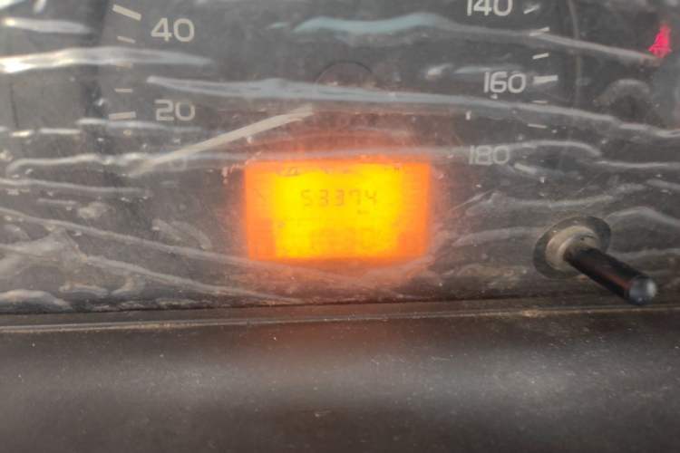 Used Wuling Rongguang Small Truck 2021 1.5L Base Version Double-Cab L3C Odometer Close Up