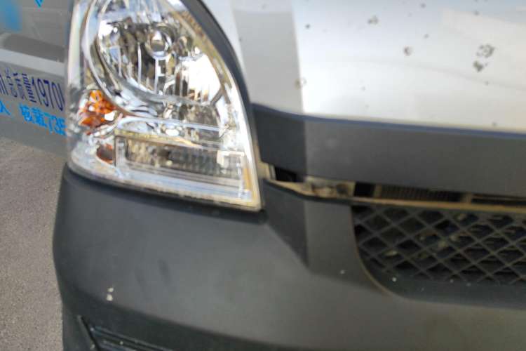 Used Wuling Rongguang Small Truck 2021 1.5L Base Single-Row L3C Right Front Headlight