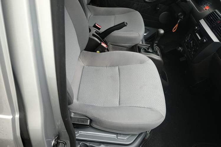 Used Wuling Rongguang Small Truck 2021 1.5L Base Version Double-Cab L3C Right Front Seat