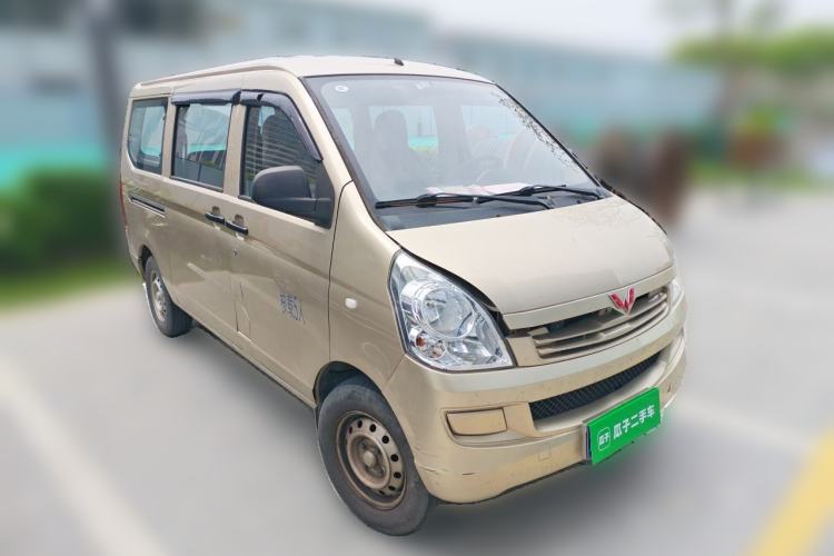 Used Wuling Rongguang Small Truck 2021 1.2L Base Single-Row LSI Front Right 45 Deg