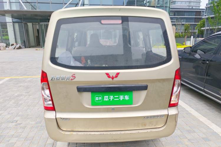 Used Wuling Rongguang Small Truck 2021 1.2L Base Single-Row LSI Rear