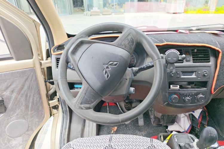 Used Wuling Rongguang Small Truck 2021 1.2L Base Single-Row LSI Steering Wheel