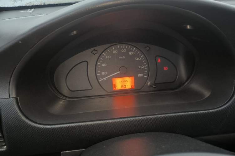 Used Wuling Rongguang Small Truck 2023 1.5L Single-Row LAR Instrument Cluster