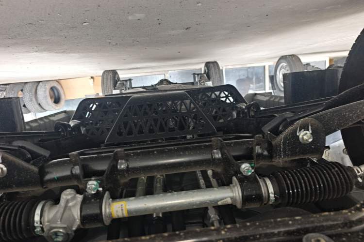 Used Wuling Rongguang Small Truck 2023 1.5L Single-Row LAR Chassis Front