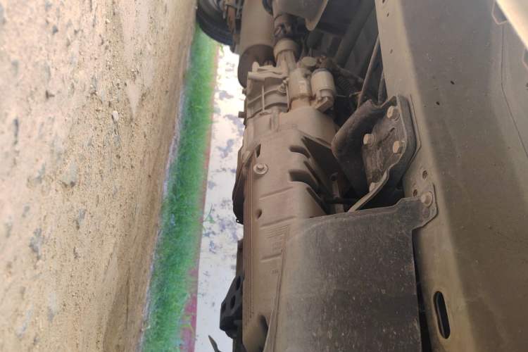 Used Wuling Rongguang Small Truck 2023 1.5L Single-Row LAR Chassis Front Right