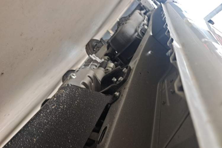 Used Wuling Rongguang Small Truck 2023 1.5L Single-Row LAR Chassis Front Right