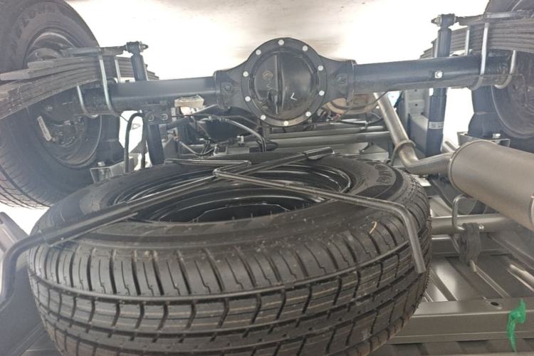 Used Wuling Rongguang Small Truck 2023 1.5L Single-Row LAR Chassis Rear