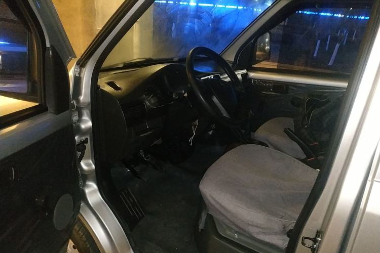 Used Wuling Rongguang Small Truck 2023 1.5L Double-Cab LAR Driver Seat