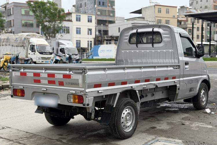 Used Wuling Rongguang Small Truck 2023 1.5L Single-Row LAR Exterior 7