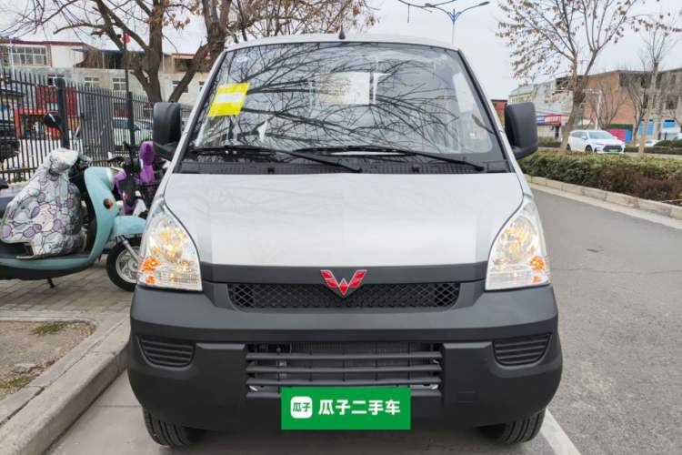 Used Wuling Rongguang Small Truck 2023 1.5L Single-Row LAR Front