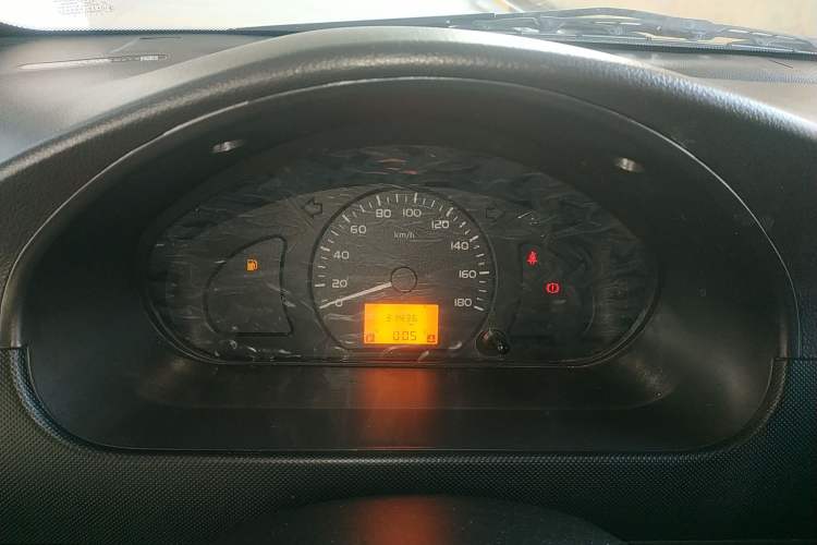 Used Wuling Rongguang Small Truck 2023 1.5L Single-Row LAR Instrument Cluster