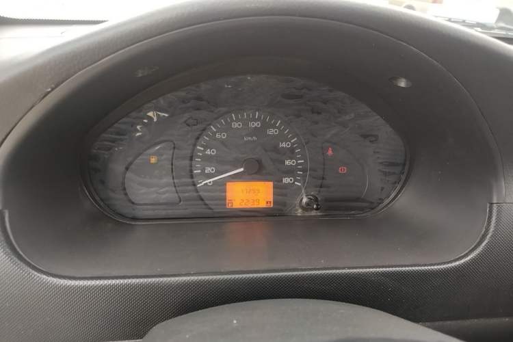 Used Wuling Rongguang Small Truck 2023 1.5L Single-Row LAR Instrument Cluster