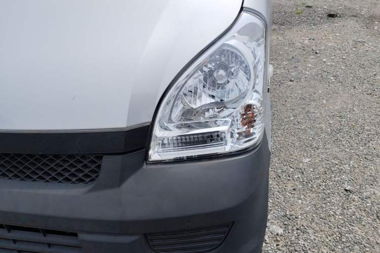 Used Wuling Rongguang Small Truck 2023 1.5L Double-Cab Extended-Length LAR Left Front Headlight