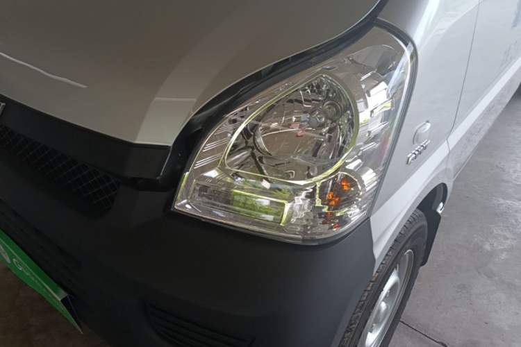 Used Wuling Rongguang Small Truck 2023 1.5L Single-Row LAR Left Front Headlight