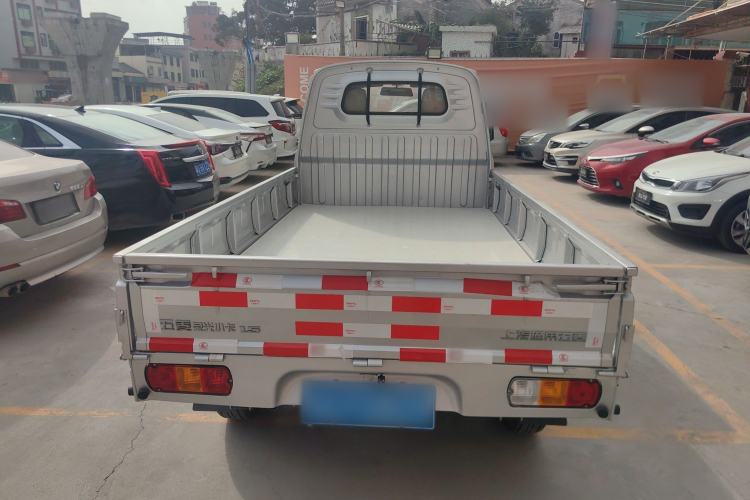 Used Wuling Rongguang Small Truck 2023 1.5L Single-Row LAR Rear