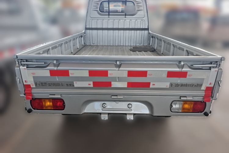 Used Wuling Rongguang Small Truck 2023 1.5L Single-Row LAR Rear