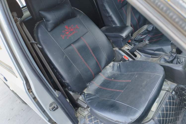Used Wuling Rongguang Small Truck 2023 1.5L Double-Cab LAR Right Front Seat