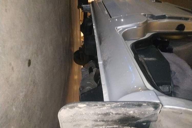 Used Wuling Rongguang Small Truck 2023 1.5L Double-Cab LAR Right Side Sill