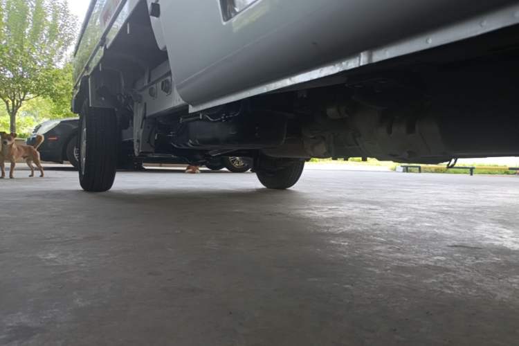 Used Wuling Rongguang Small Truck 2023 1.5L Single-Row LAR Right Side Sill