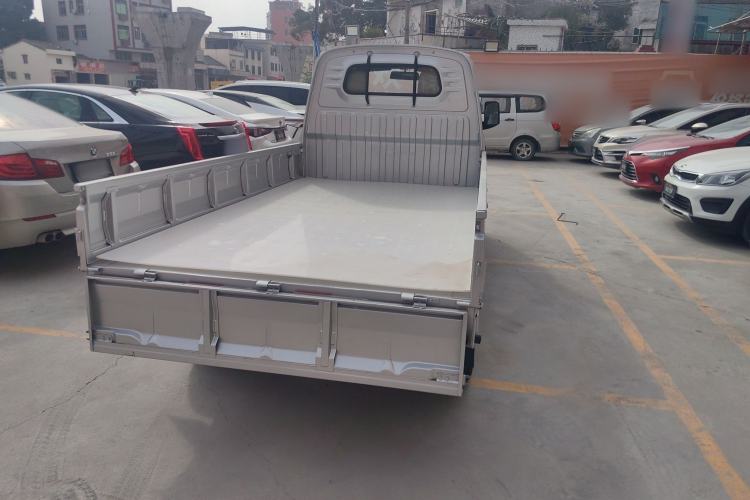 Used Wuling Rongguang Small Truck 2023 1.5L Single-Row LAR Trunk