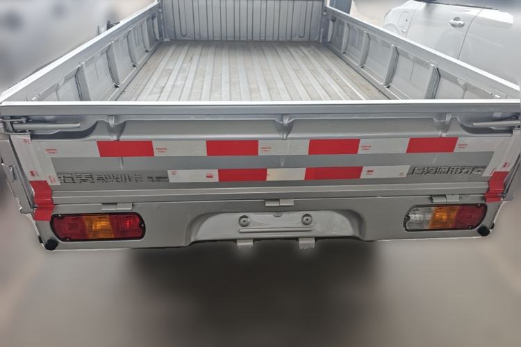 Used Wuling Rongguang Small Truck 2023 1.5L Single-Row LAR Trunk