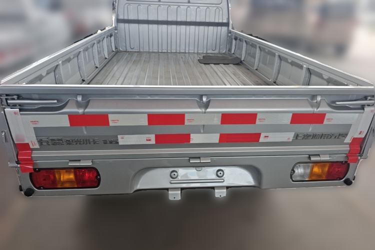 Used Wuling Rongguang Small Truck 2023 1.5L Single-Row LAR Trunk
