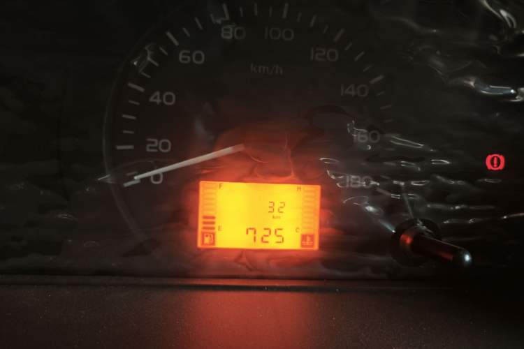 Used Wuling Rongguang Small Truck 2023 1.5L Single-Row Extended LAR Instrument Cluster