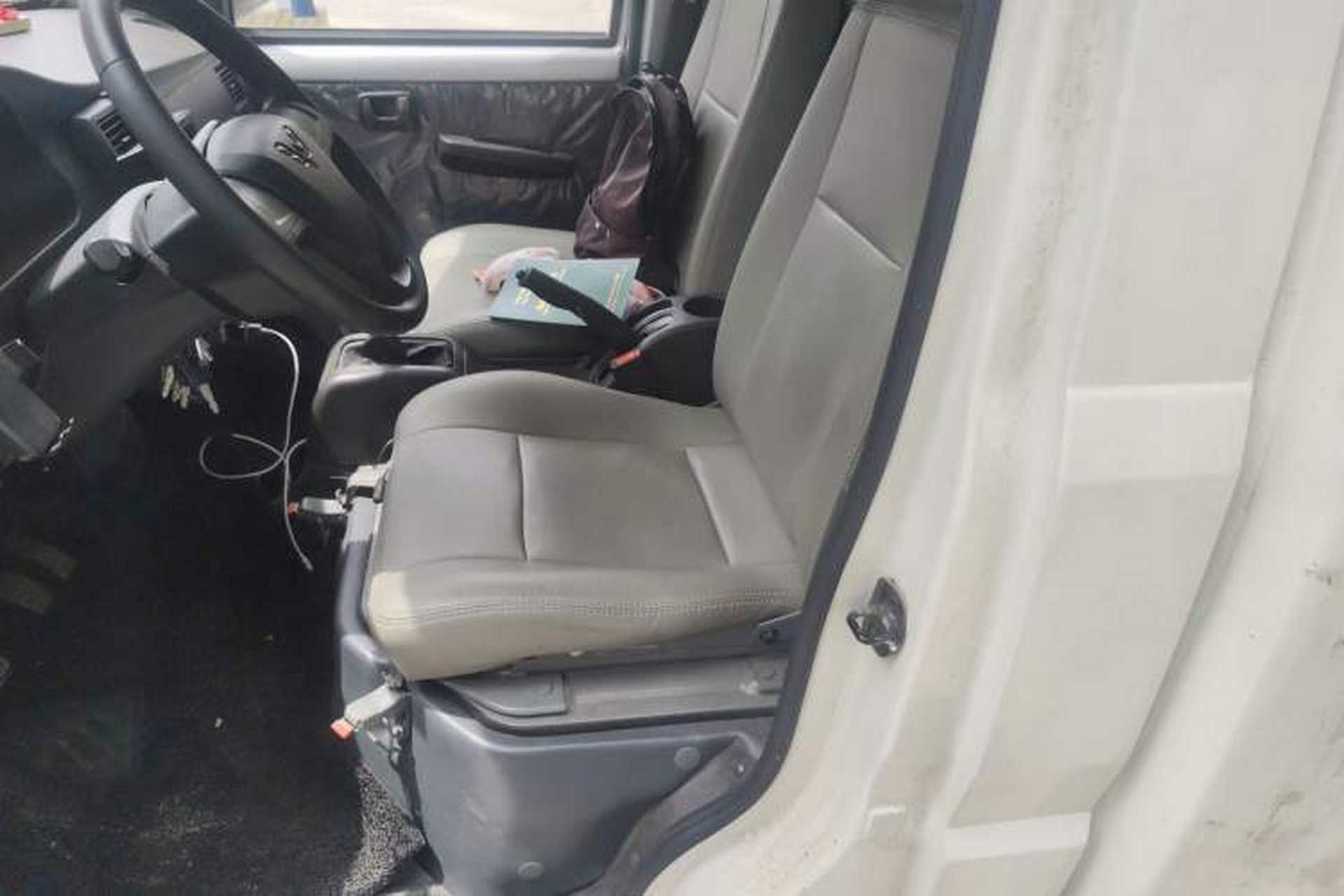Used Wuling Rongguang Small Truck  Left Rear Seat