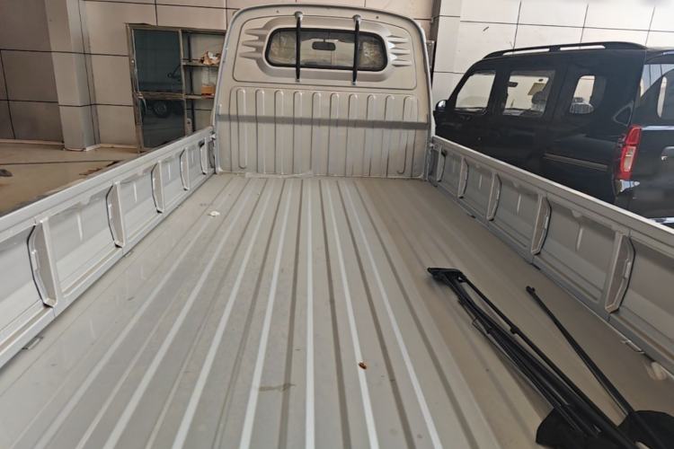 Used Wuling Rongguang Small Truck 2023 1.5L Single-Row Extended LAR Trunk