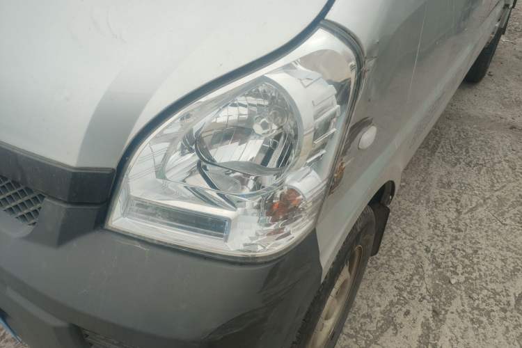 Used Wuling Rongguang Small Truck 2024 1.5L Double-Cab Extra-Long LAR Left Front Headlight