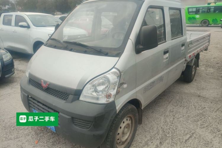 Used Wuling Rongguang Small Truck 2024 1.5L Double-Cab Extra-Long LAR Left Side