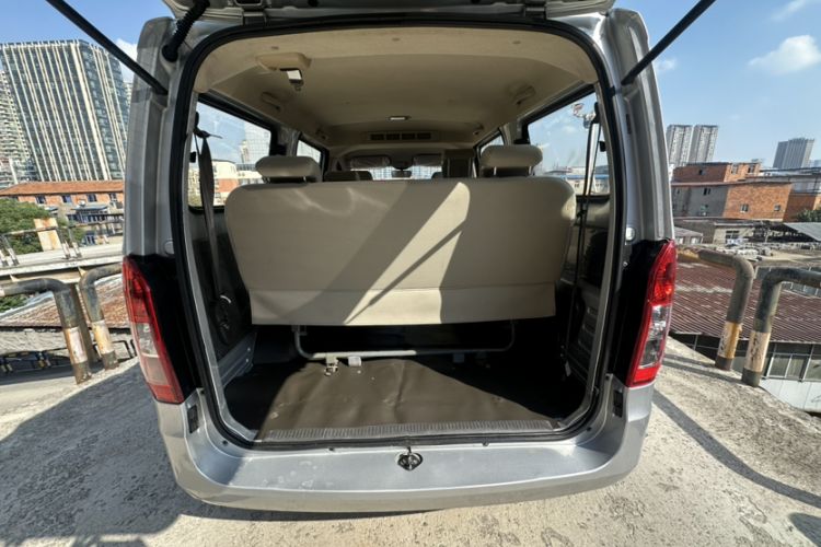 Used Wuling Rongguang V 2018 1.5L Standard Version Interior 1