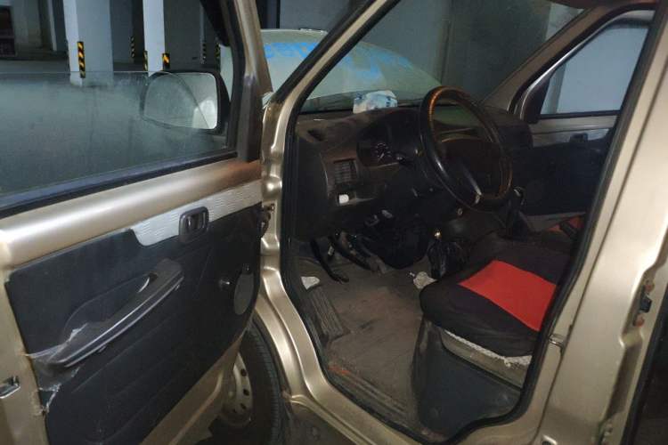 Used Wuling Rongguang V  Driver Seat