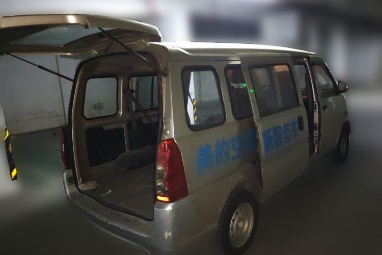 Used Wuling Rongguang V  Rear Right 45 Deg
