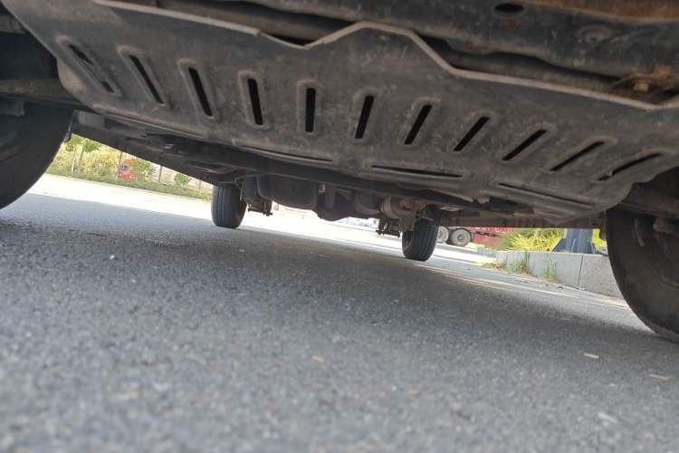 Used Wuling Rongguang V 2015 1.2L Practical Model Chassis Front