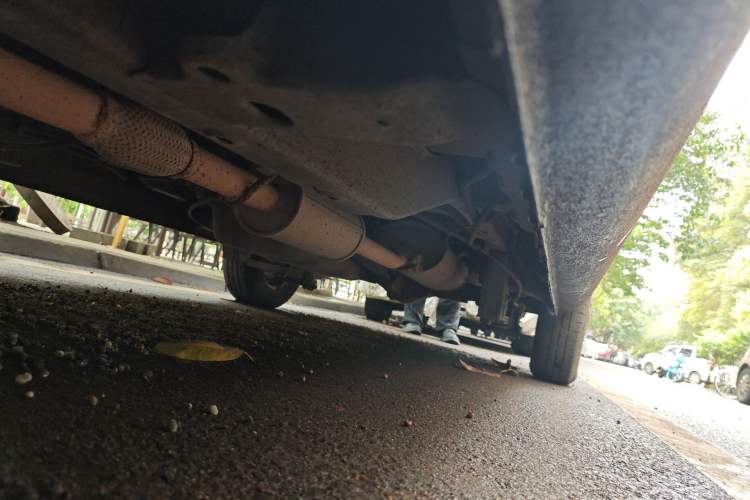 Used Wuling Rongguang V 2015 1.2L Base Version Chassis Front Left