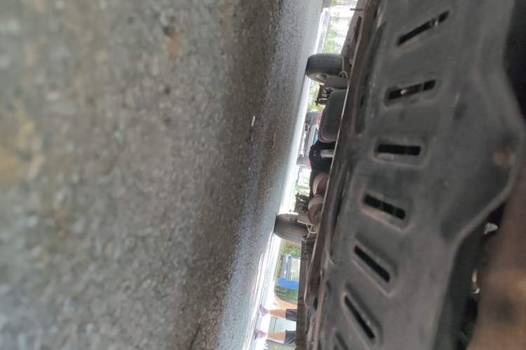 Used Wuling Rongguang V 2015 1.2L Standard Version Chassis Front