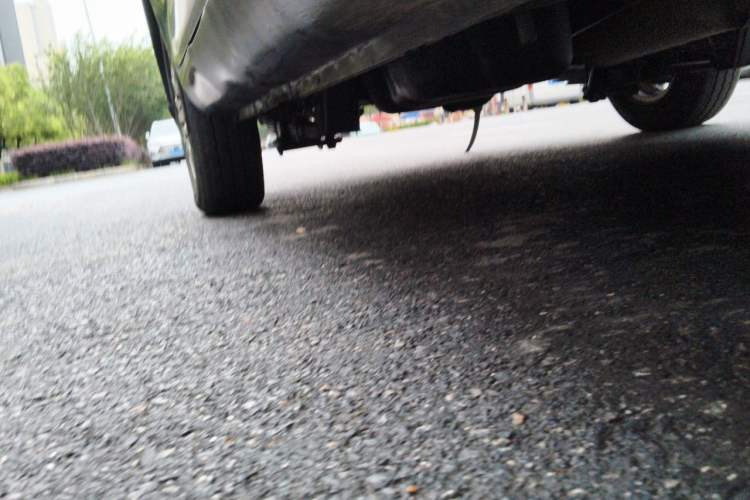 Used Wuling Rongguang V 2015 1.2L Standard Version Chassis Front Right