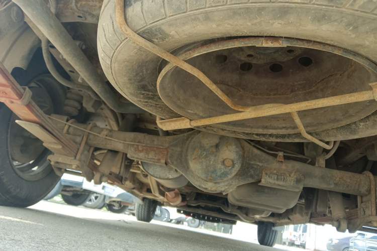 Used Wuling Rongguang V 2015 1.2L Base Version Chassis Rear