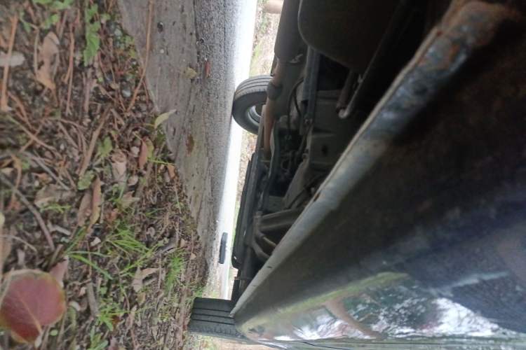 Used Wuling Rongguang V 2015 1.5L Standard Version Chassis Rear Right