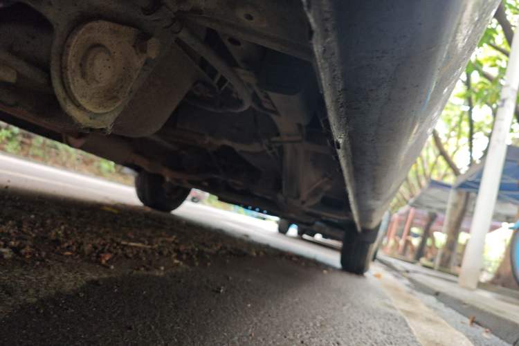 Used Wuling Rongguang V 2015 1.2L Base Version Chassis Rear Right