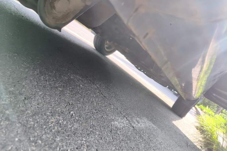 Used Wuling Rongguang V 2015 1.5L Standard Version Chassis Rear Right